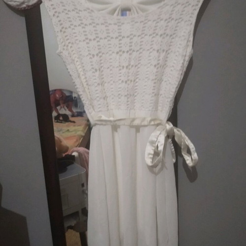 White dress satin belt with decorative bow like new