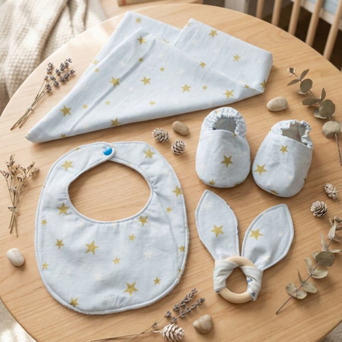 Handmade baby set with blanket, bib, shoes, pillowcase and wooden decoration