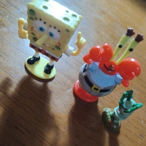SpongeBob collectible figures used, set of 3, over 20 years old