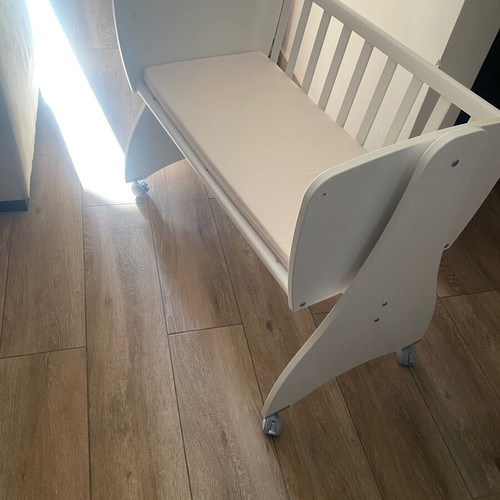 Lorelli cradle like new