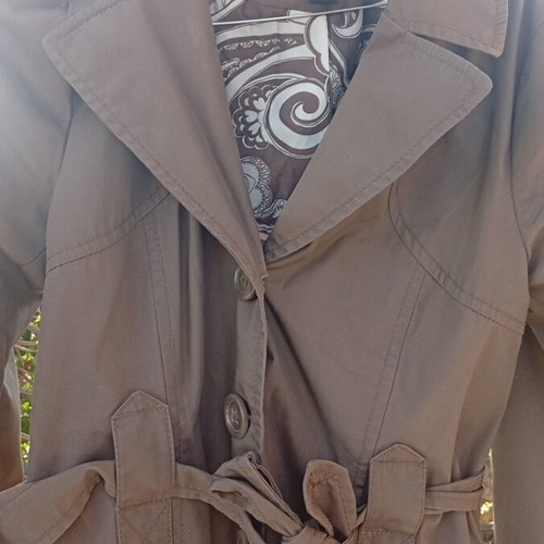 Trench coat H&M like new, size 40, with pockets and belt