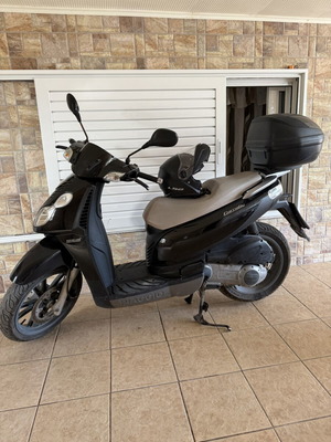 Piaggio Carnaby 125 σκούτερ μεταχειρισμένο, 15hp, μπλε, αυτόματο