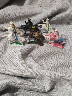 Cowboy rider figures set of 6, 1980s, 9 cm