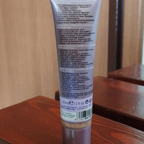 BB Cream 8 in 1 Benecos like new, natural, one third missing