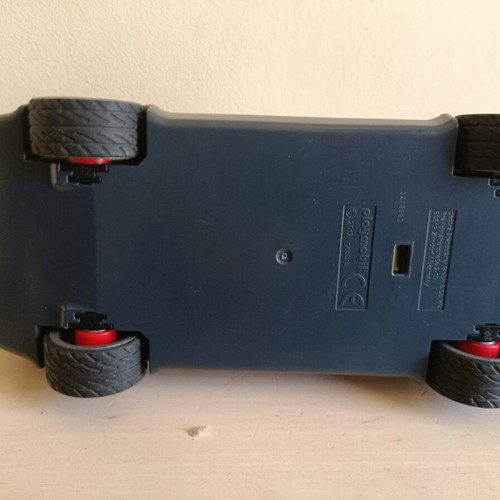 Playmobil vehicle used with missing parts and working beacon