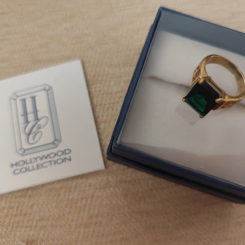 DeAgostini Jean Harlow Collection Ring like new