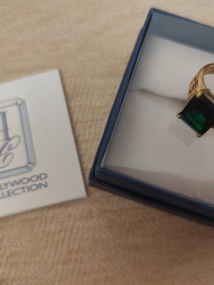 DeAgostini Jean Harlow Collection Ring like new