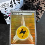 Basic Lightning Energy Pokemon Card new