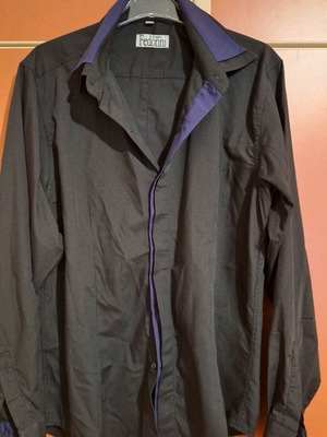 Black dress shirt size L like new