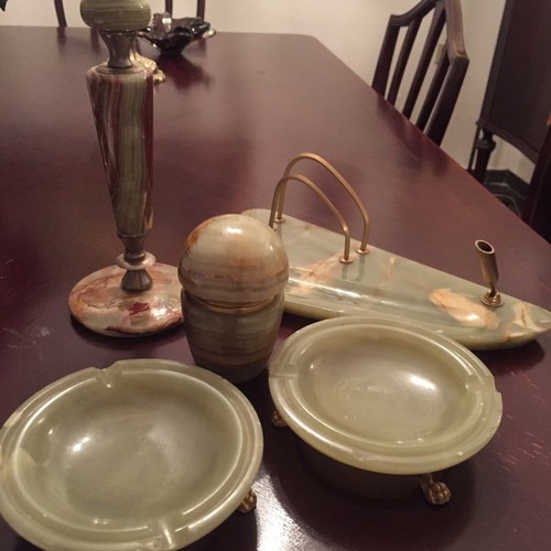 Set of onyx used