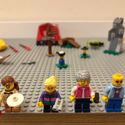 Lego City set 60202 Outdoor adventures used with figures and accessories