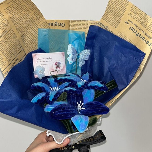 Blue bouquet no.2 new with 3 flowers and butterfly