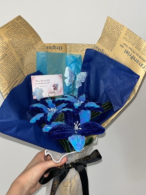 Blue bouquet no.2 new with 3 flowers and butterfly