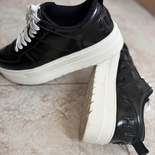 Hugo Boss sneakers size 41, black