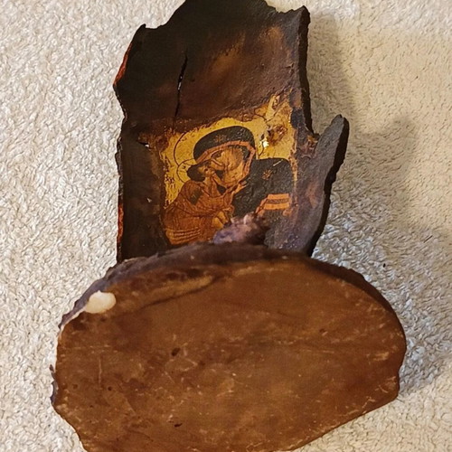 Icon of Virgin Mary with Jesus on wood, like new, on base