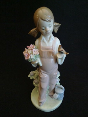 Lladro Spring Girl porcelain figurine used