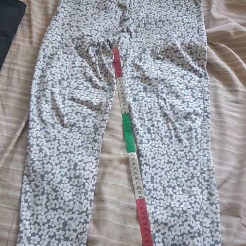 Girls' T-Shirts and Pants Small used, pack of 6+1