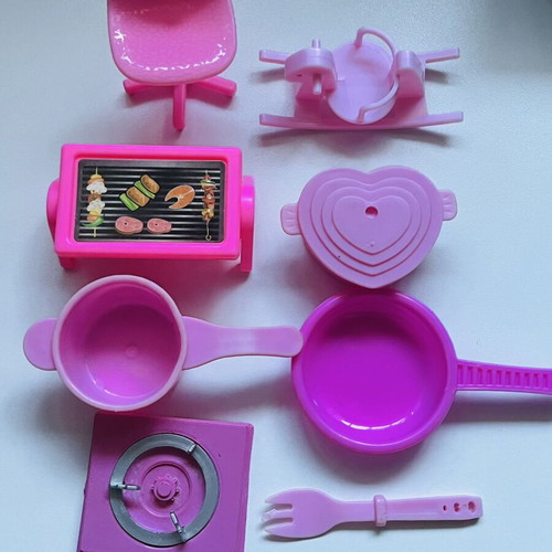 Cooking accessories for dolls like new, colorful set