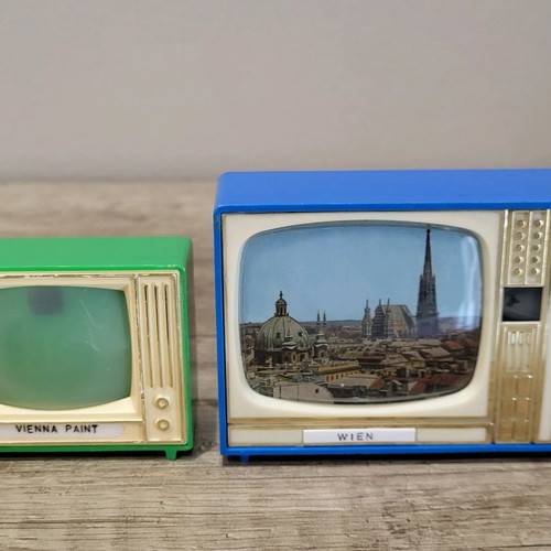 Wien TV game vintage used, rare old set of 2