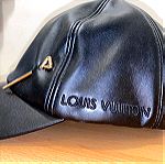  LOUIS VUITTON "PIN CAP"