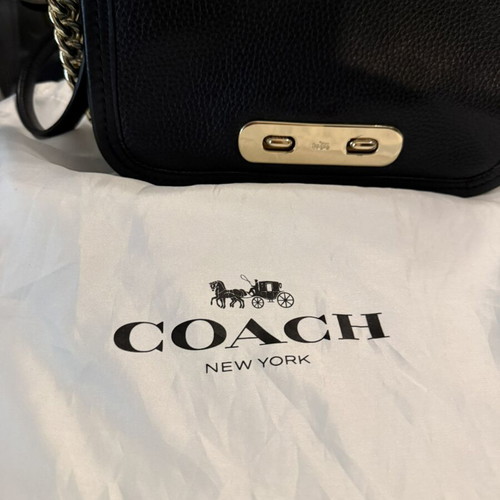 Coach handbag black authentic like new