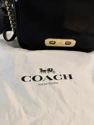 Τσάντα Coach μαύρη αυθεντική σαν καινούργια