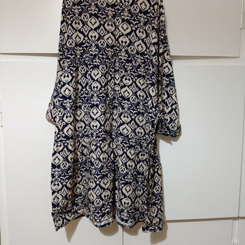 Blue dress blouse one size with 3/4 sleeve made in Italy viscose like new