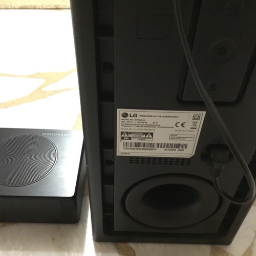 LG Soundbar SN7Y 3.1.2 Dolby Atmos, DTSX like new