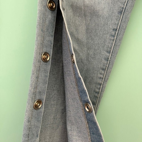Sinsay Straight Jean like new, light blue with side buttons