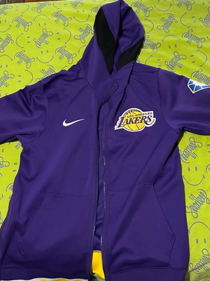 Nike NBA Los Angeles Lakers Dri-Fit hoodie Medium like new