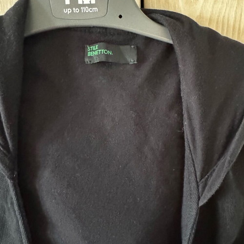Benetton black kids vest like new with hood for ages 12-14