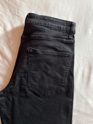 H&M black denim pants size EUR 34 like new