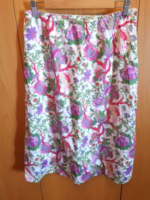 Vintage floral φούστα μεταχειρισμένη, medium/large, άσπρη πολύχρωμη