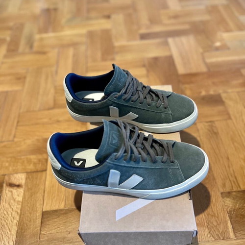 Veja V-10 sneakers like new, size 42, green suede