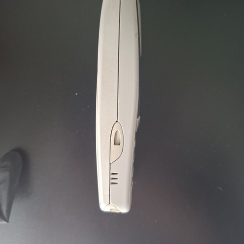 Nokia 3330 phone used with original charger