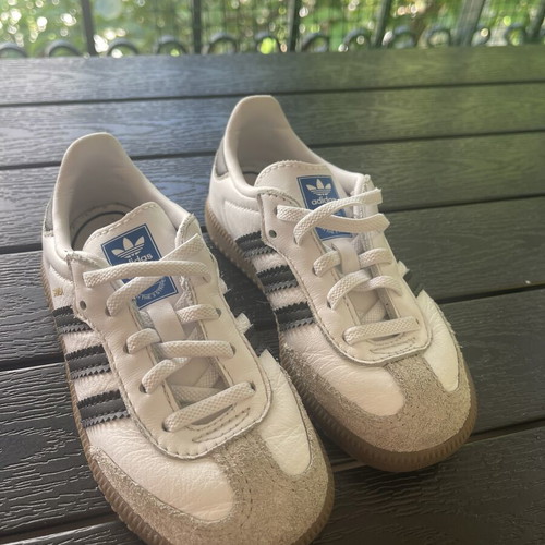 Adidas Sampa shoes size 25 used