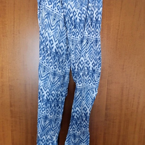 Airy pants like new, size S/36/8, blue and white