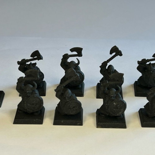 Warhammer Fantasy Battle Dwarf Warriors pack of 9 used