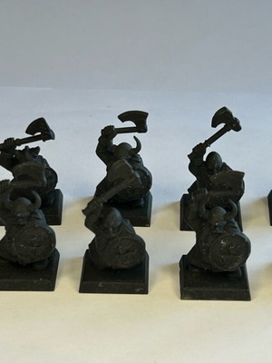 Warhammer Fantasy Battle Dwarf Warriors pack of 9 used