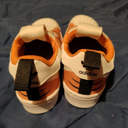 adidas gazelle silver green womens Adidas Women's Taekwondo F50 Tiger Yellow/Gold Metallic/Core Black – West  NYC main image 1