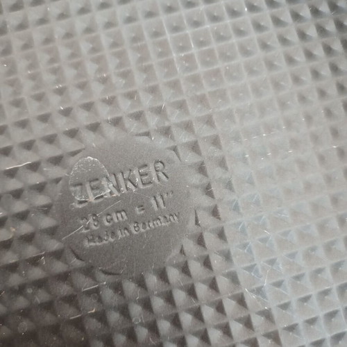 Zenker baking pan 28cm used, height 6.5 cm