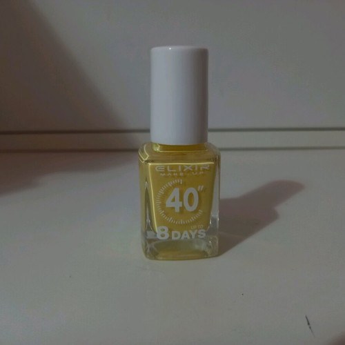 Nail polish elixir set of 6 like new
