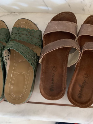 Set of two women's shoes size 38 - green perforated and Inblu beige/pink platform