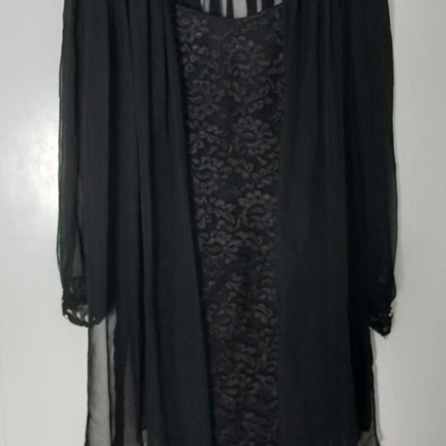 Elegant lace and muslin women's set like new, black
