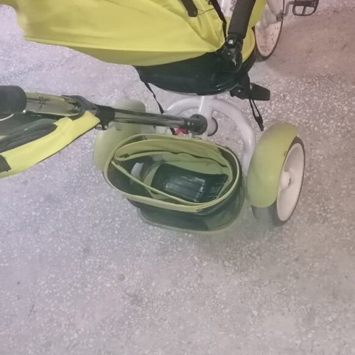 Lorelli tricycle used, green color
