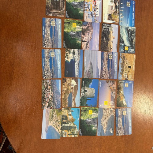 Phone cards used, pack of 134 from 1992 to 2000 with cities and landmarks