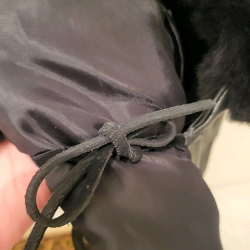 Women's black leather jacket with fur Medium like new