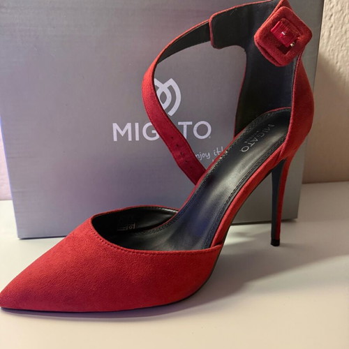 Migato suede red pump new size 41