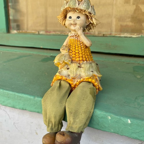 Vintage decorative corn boy like new
