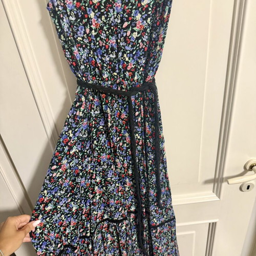 Regalinas maxi dress like new, one size, black floral with lace trim